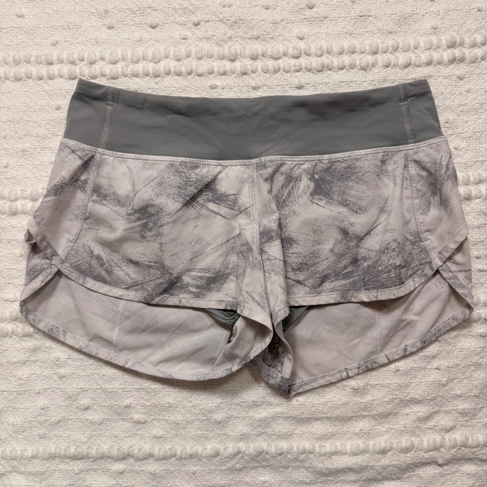 Lululemon Speed Up Low-Rise Lined Short 2.5 Grey White Abstract Print Size 6